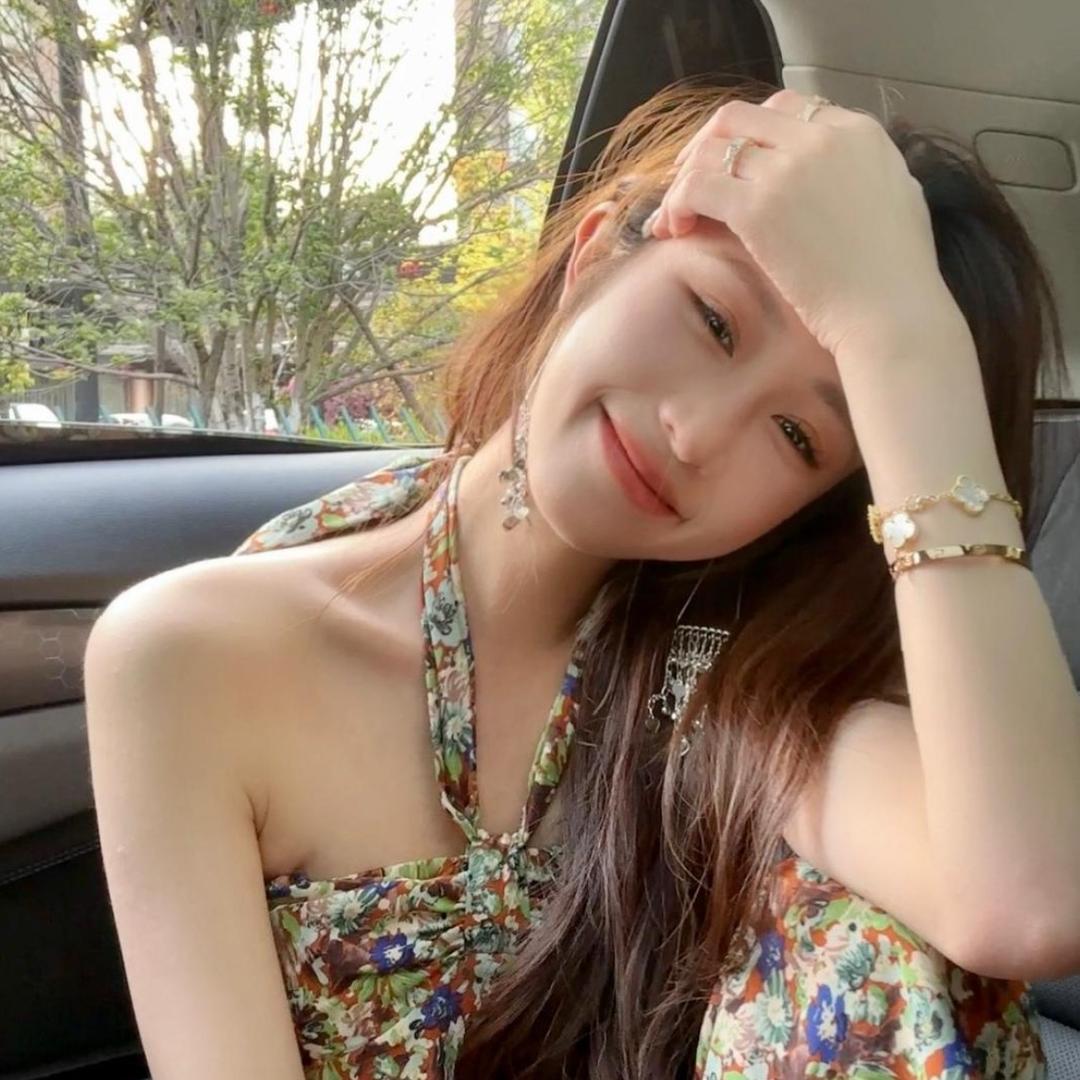 153小个子依依家（欧越创）