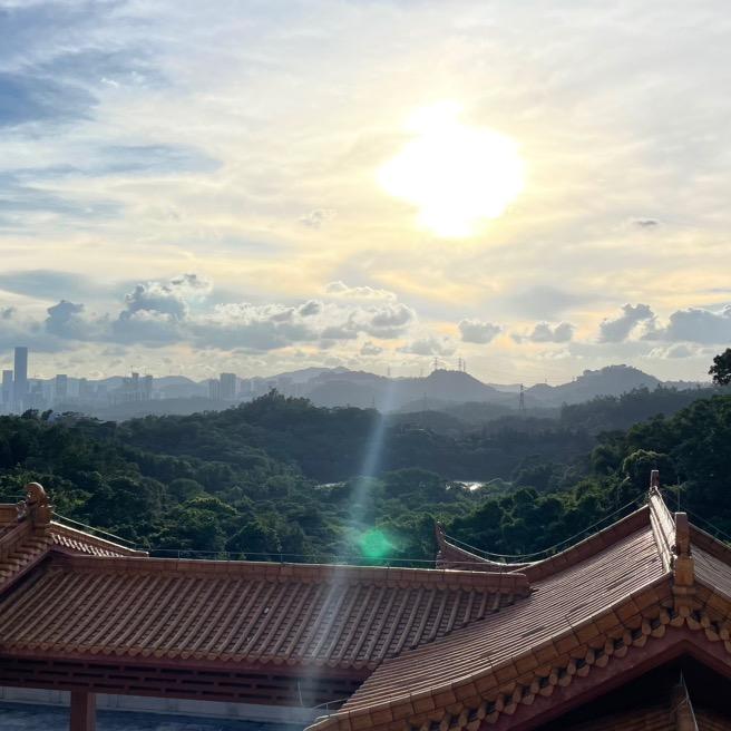 折叠手机屏幕精修 鼓包偏光折痕修复—欣霖