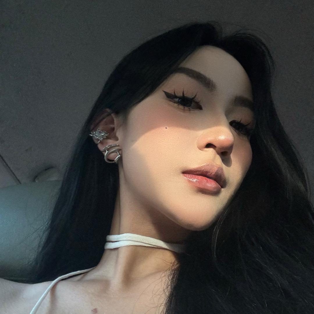 一位不想透露姓名的美女