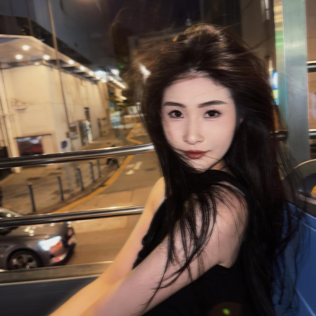 许佳女装店