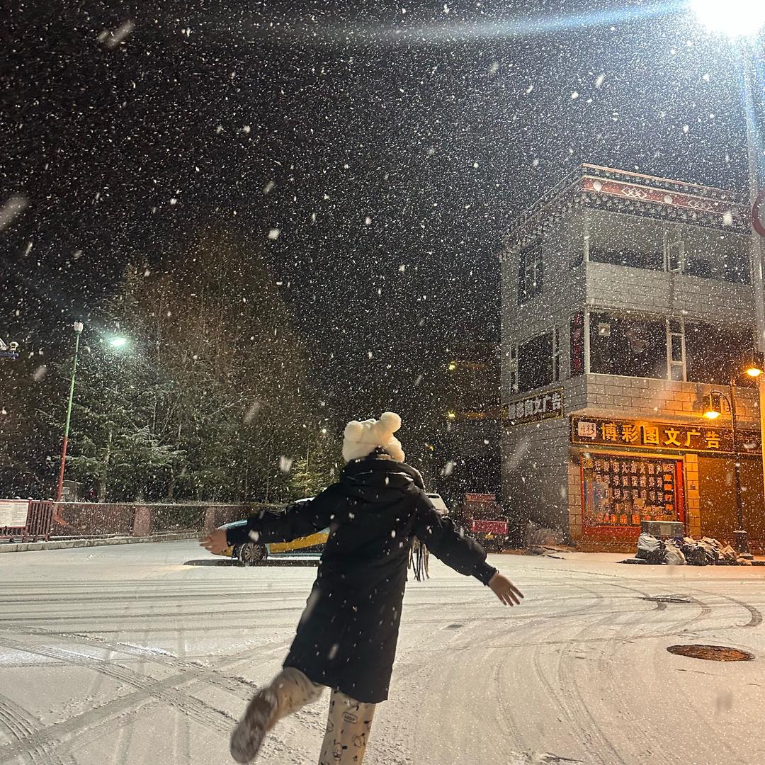 鼻屎弹你嘴里