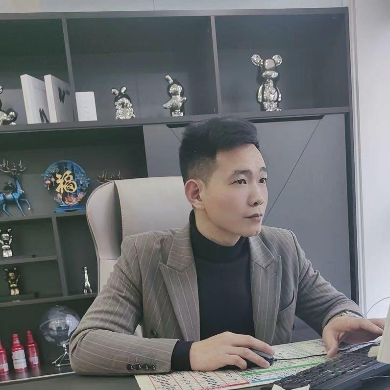 曹万富