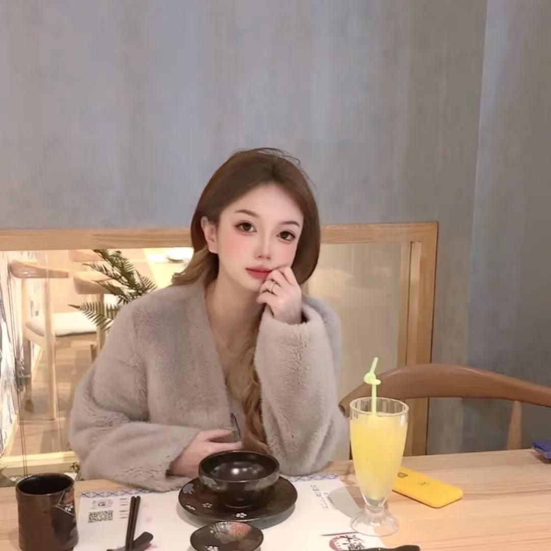 哈莉