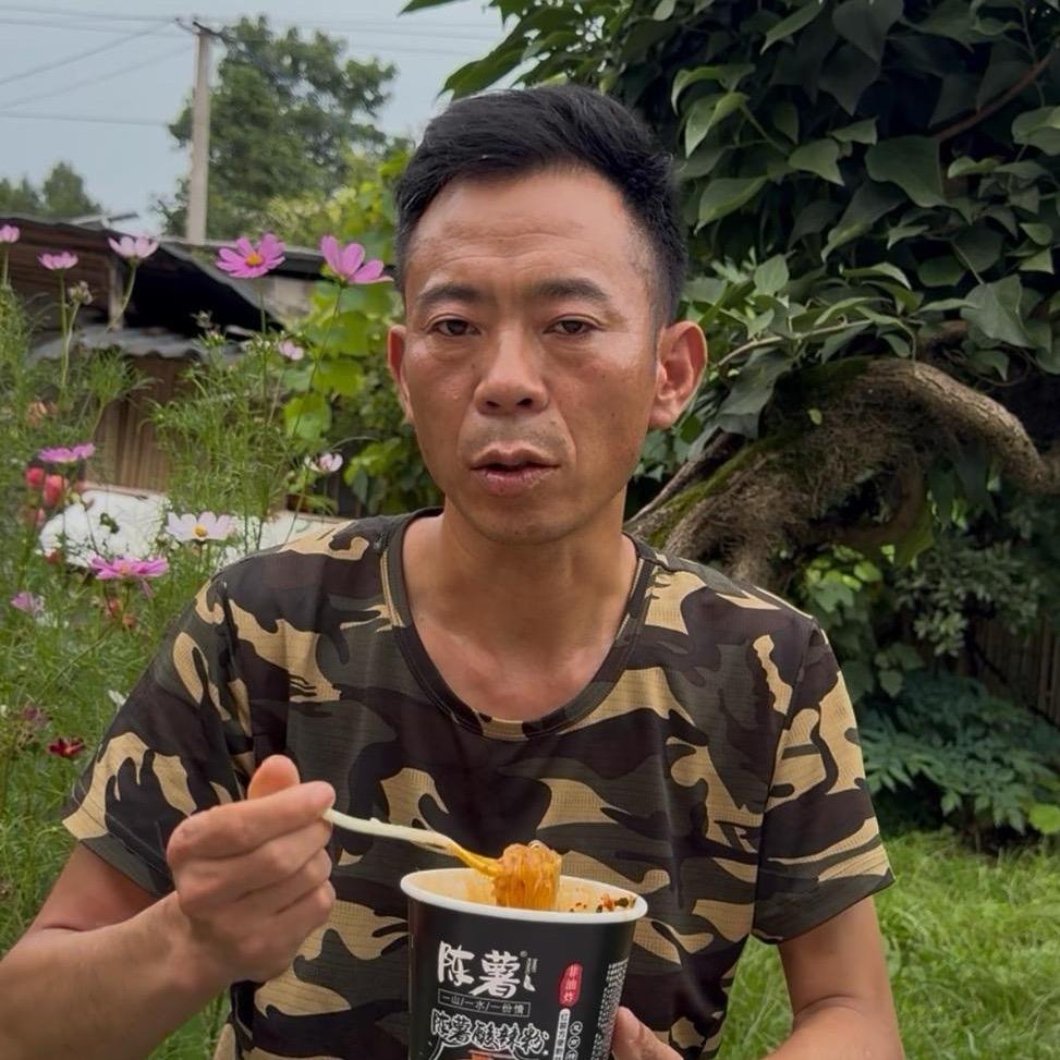 阿龙记录日常生活