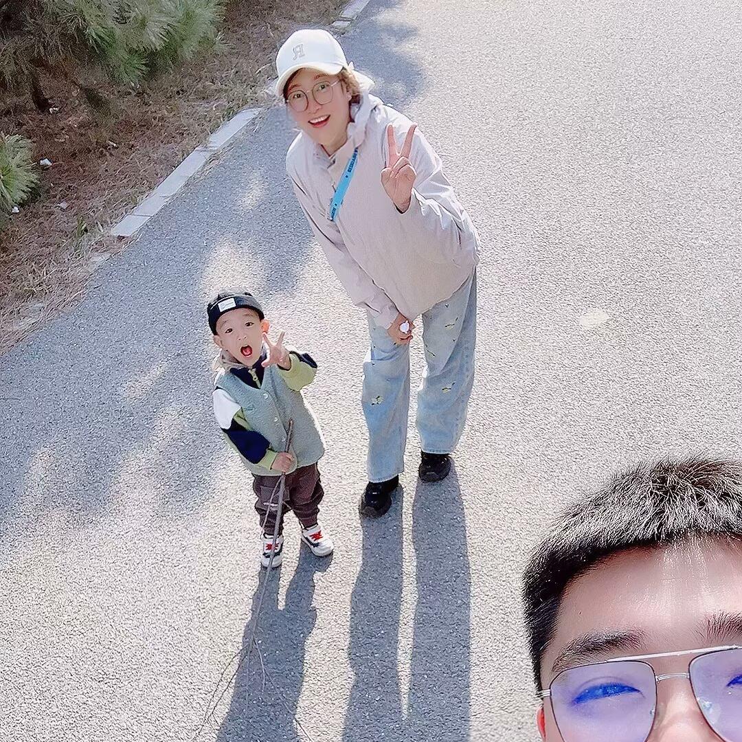 小路严选汽车销售（大连）有限公司