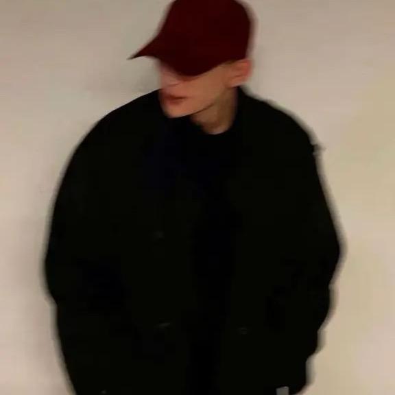 折耳根拌葱花，味道怪，玩的花！