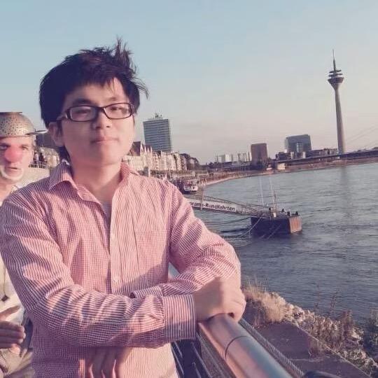 奔跑的犀牛