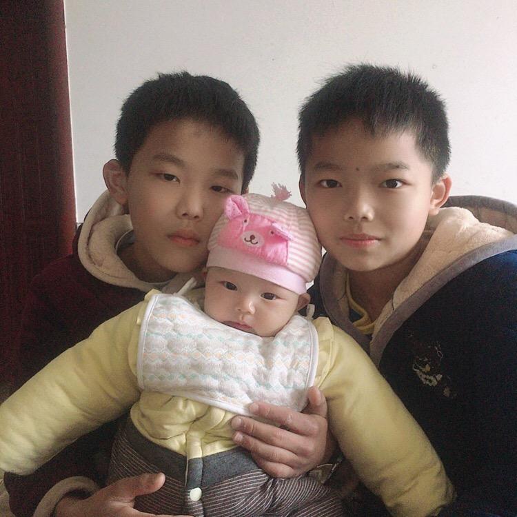 2025顺风顺水顺财神朝朝暮暮有人疼