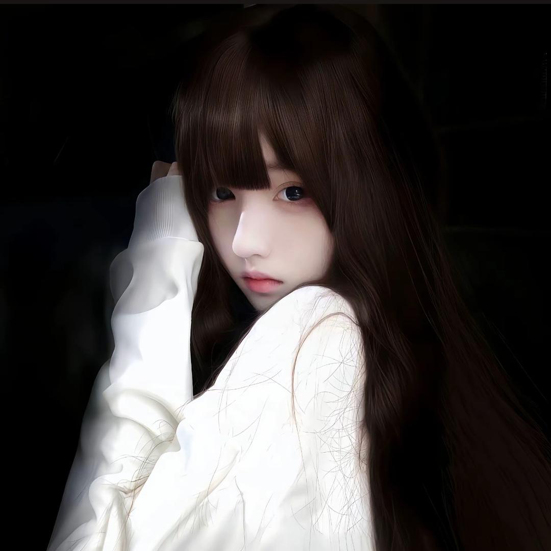 阾婉.