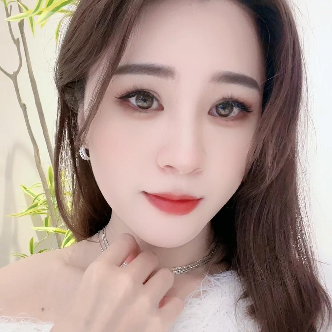 柠萌萌