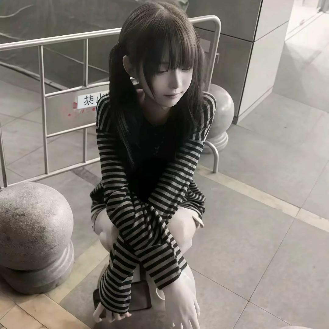 天真萌设