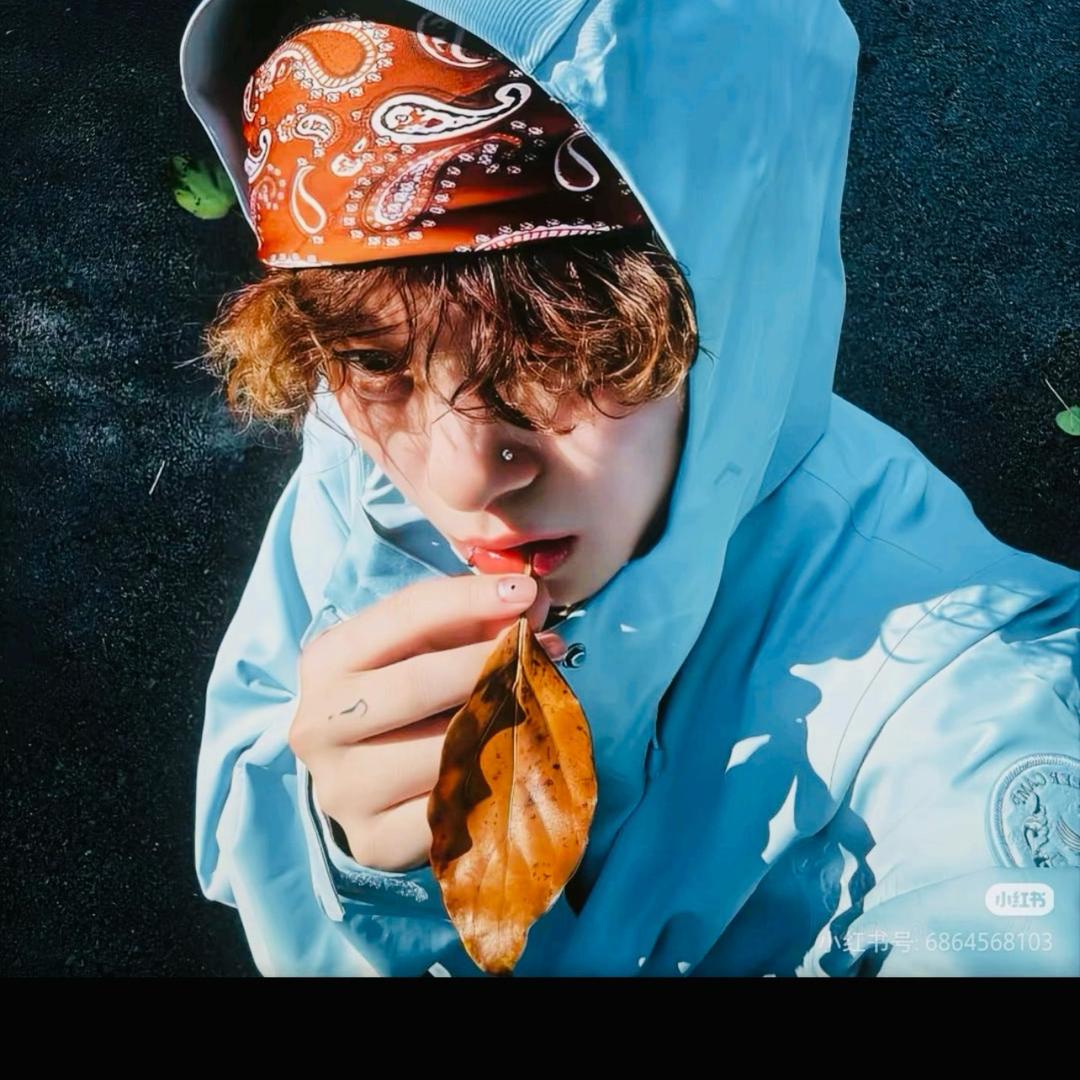 哈喽🥀