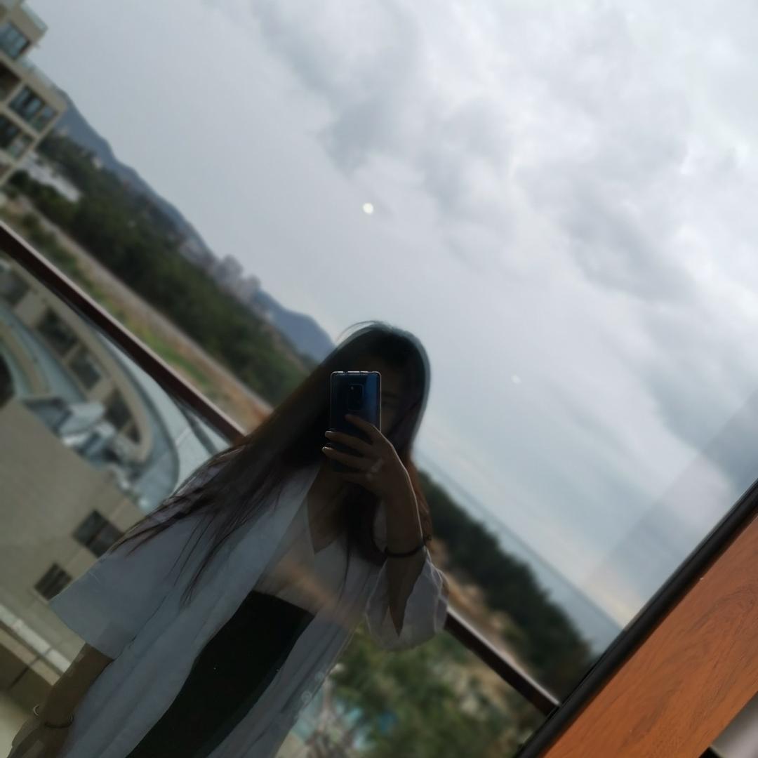 赵赵。