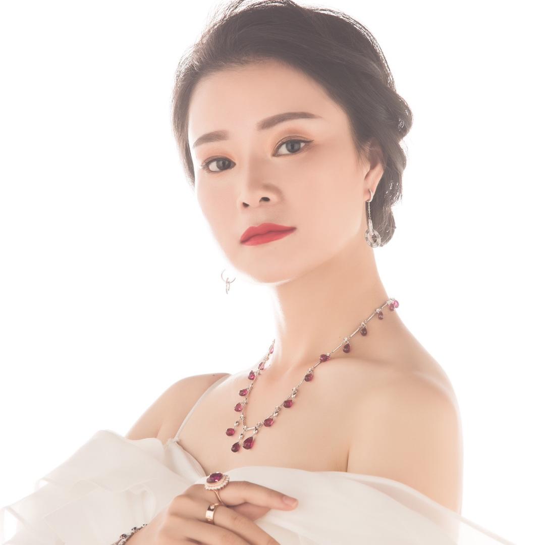 梵觅珠宝成都水晶批发