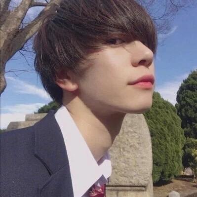 发现老婆是女同出轨绝望的去点女模点到小三