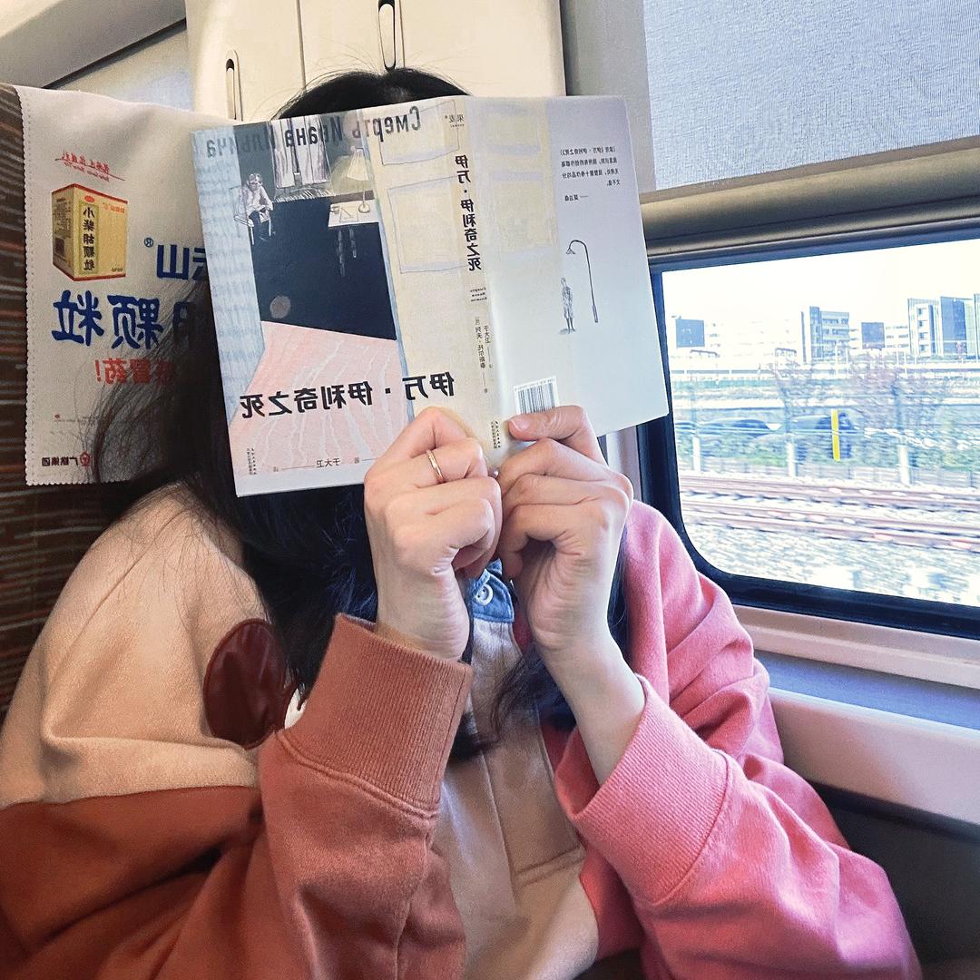 卡卡不停更