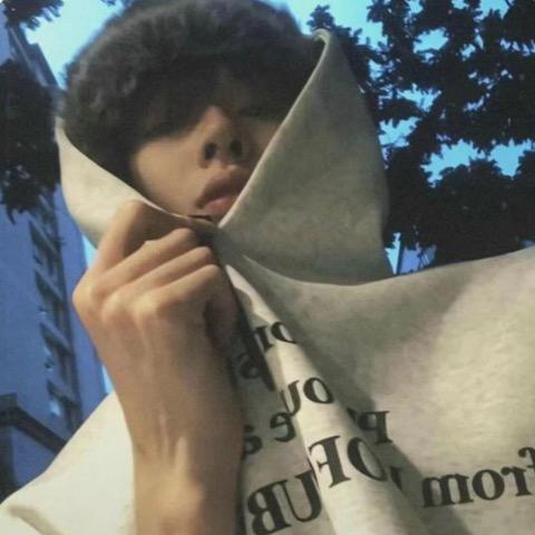 X_X