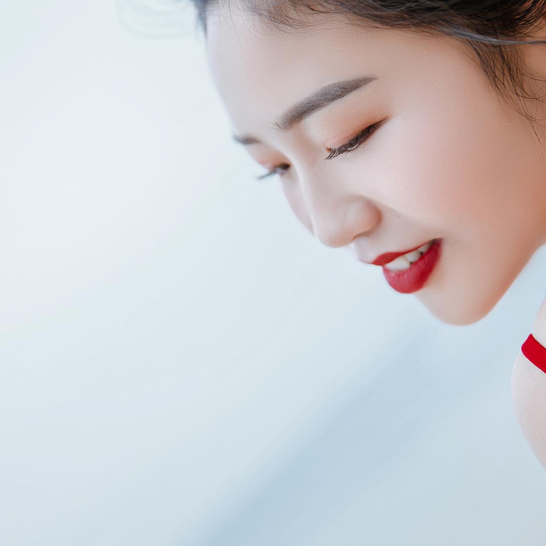 爱嗦粉的小姐姐