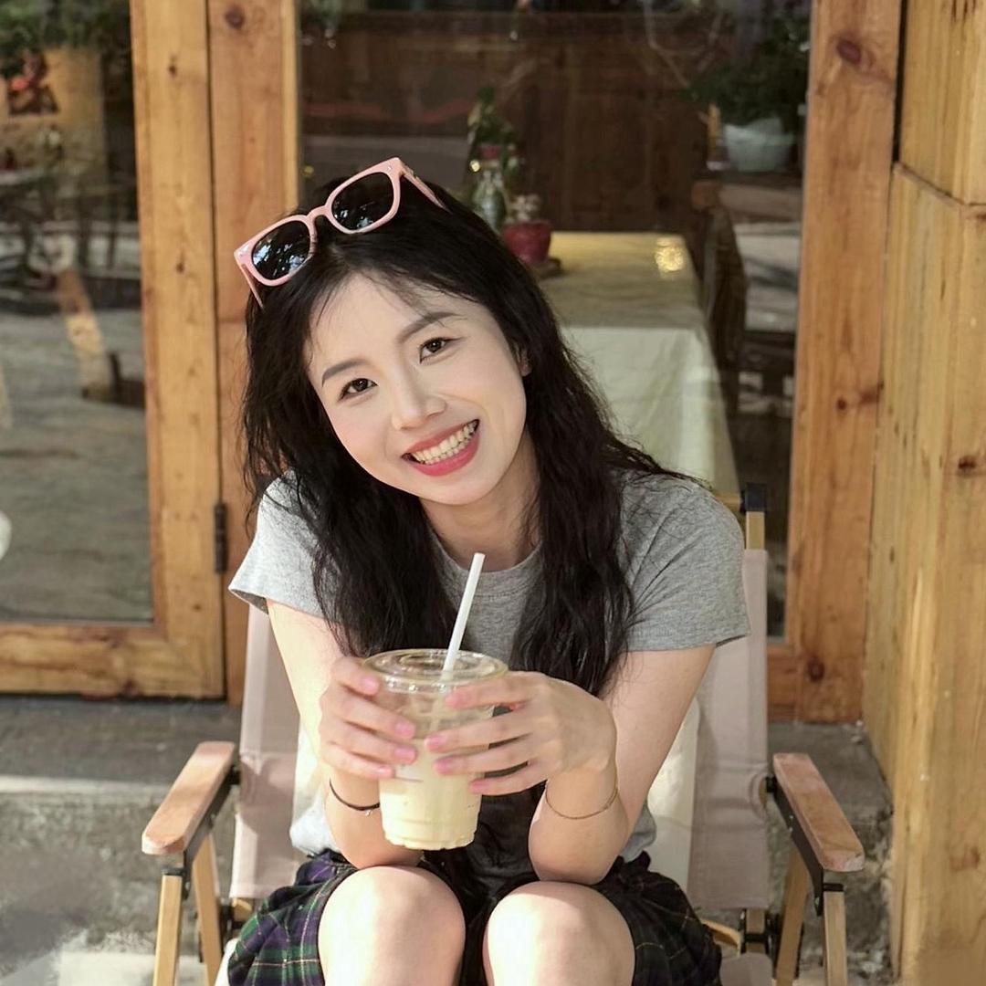 杨杨得意🌻