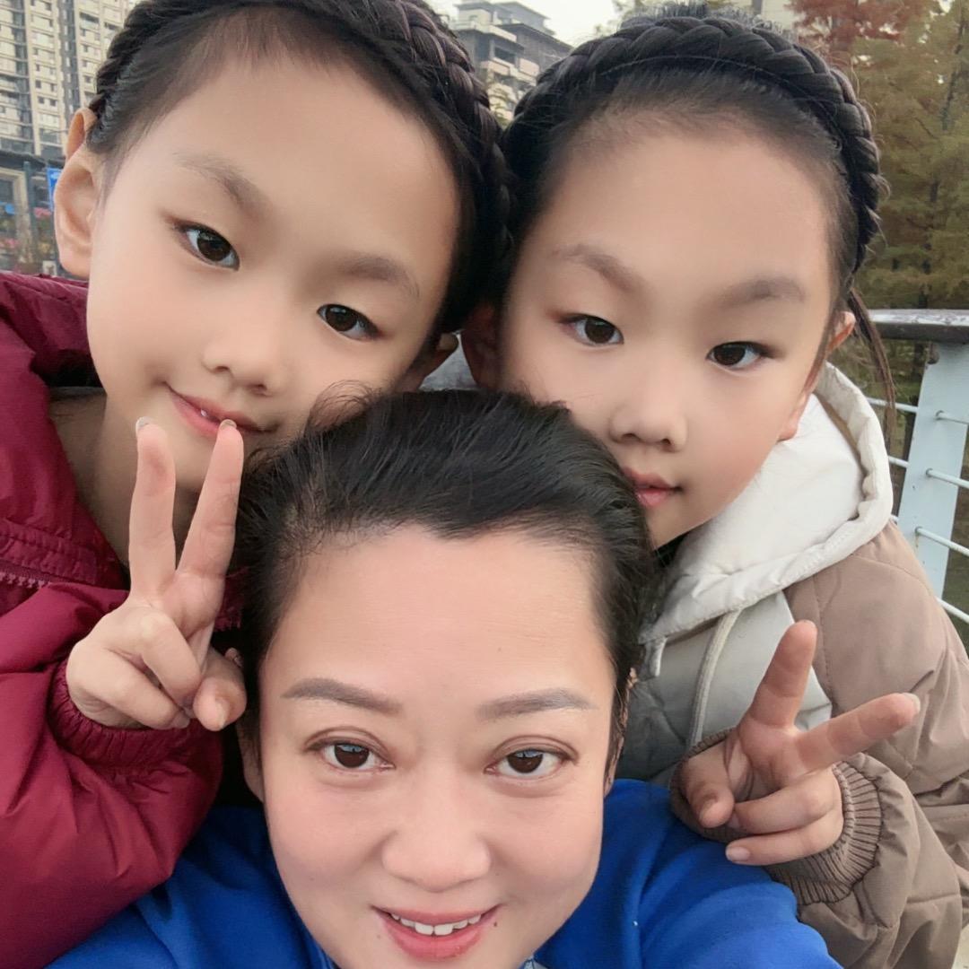 荆现顺夫人万姐