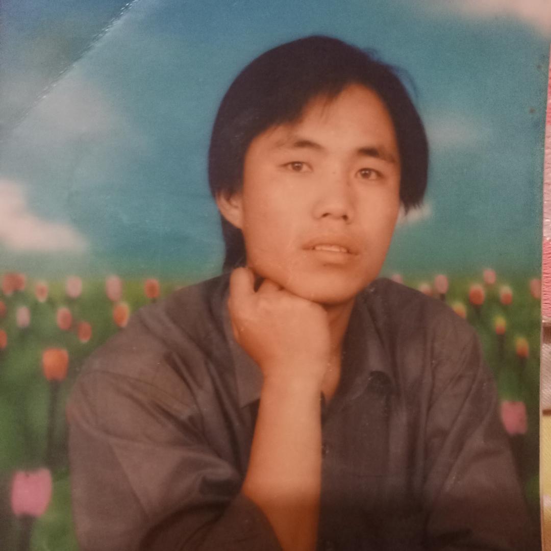 指尖盛开的繁花