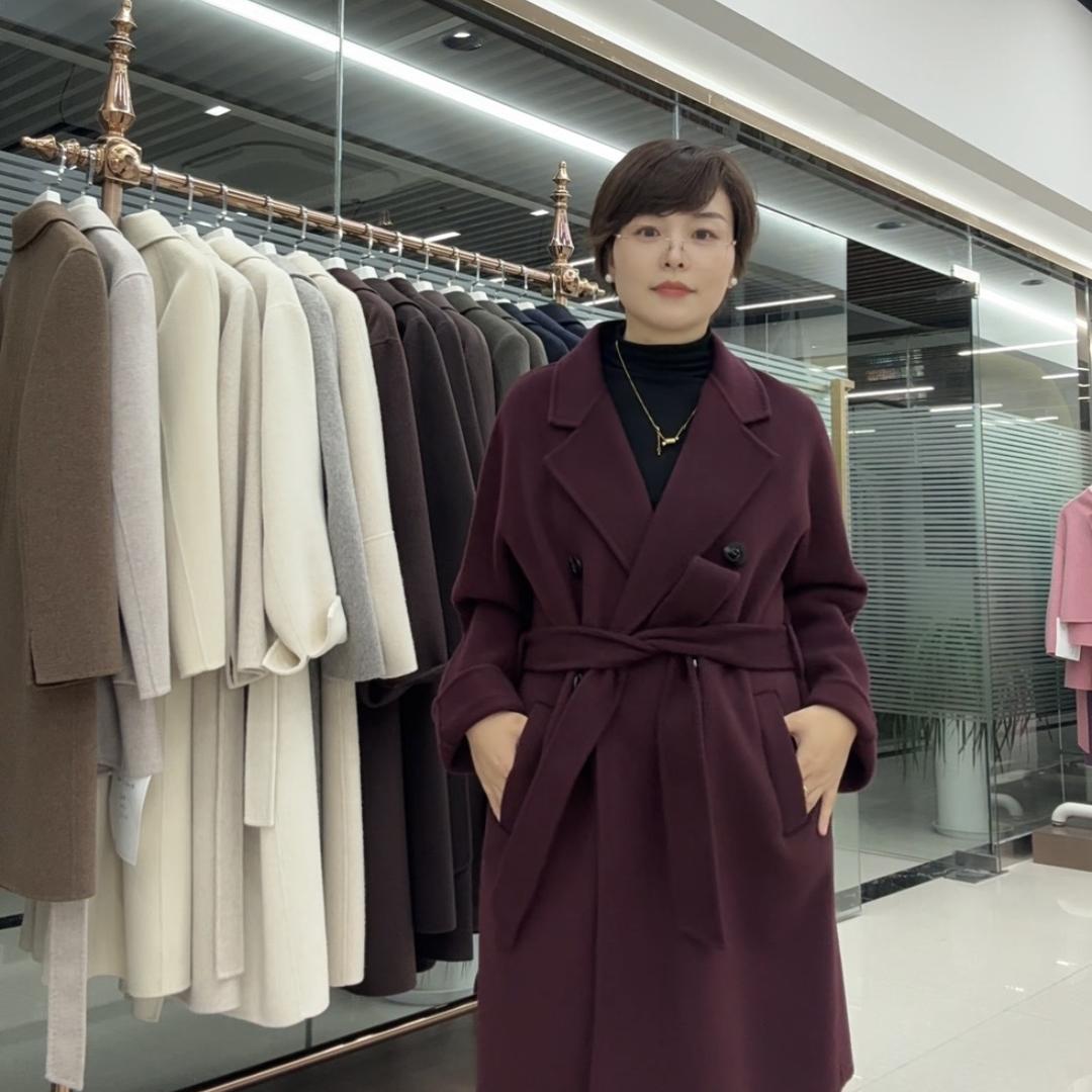 苏亚服饰贸易工厂