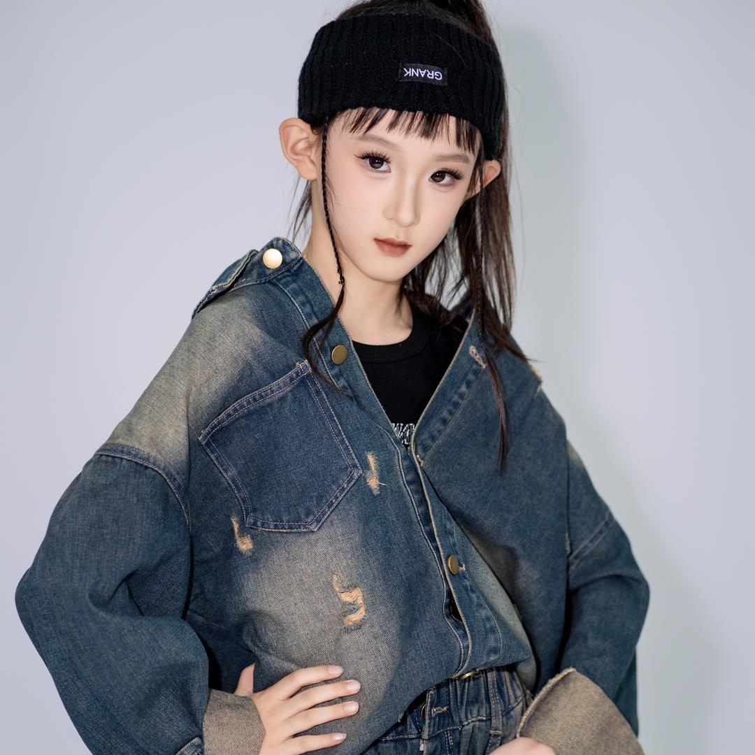 YEX预备少年团——小彤