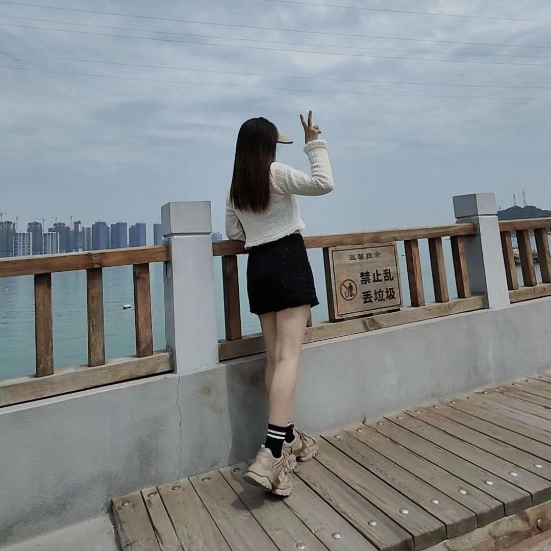 小黄🐣⚈้̤͡ ˌ̫̮ ⚈้̤͡