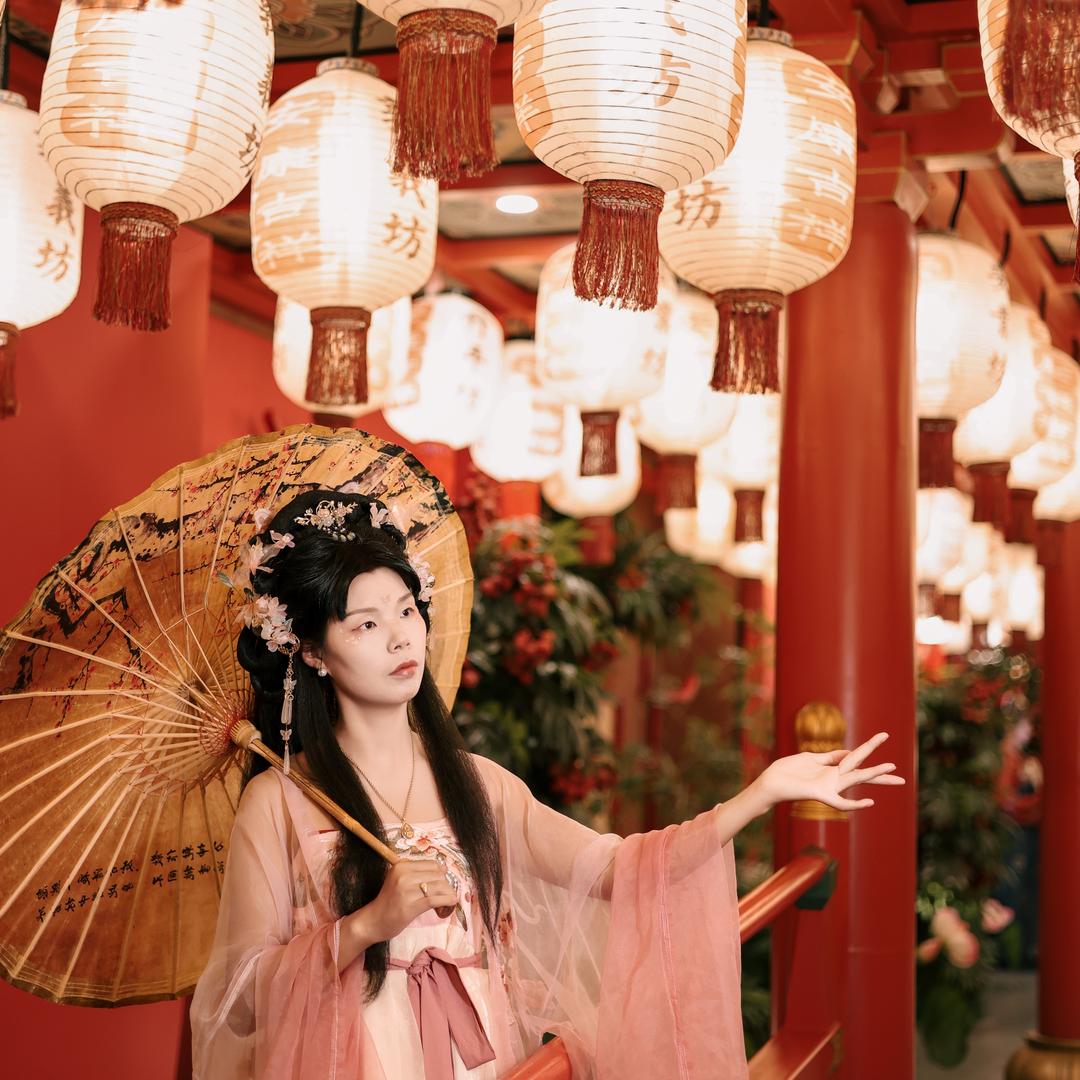 花仙子  努力  工作室