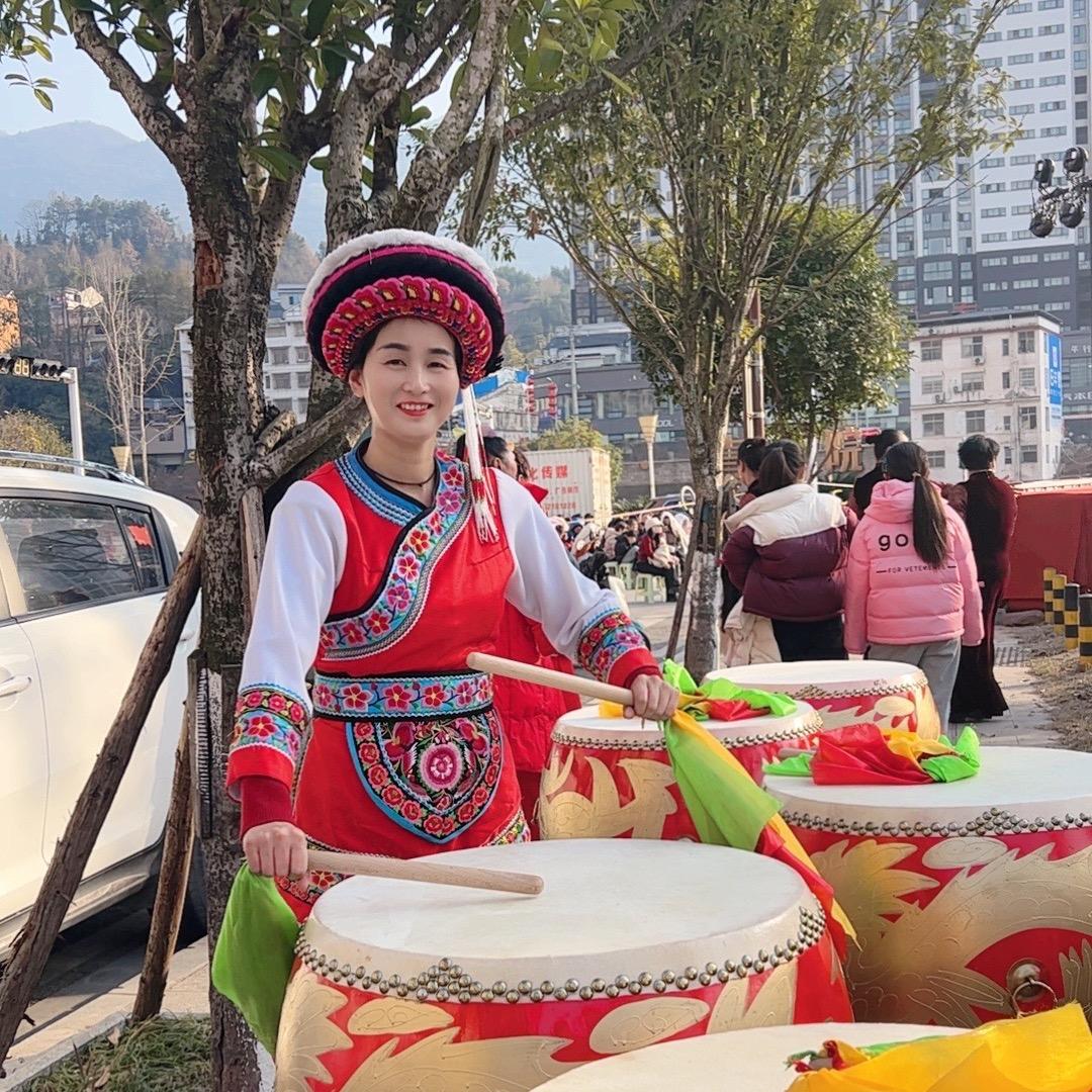 丽姿（爱探店）