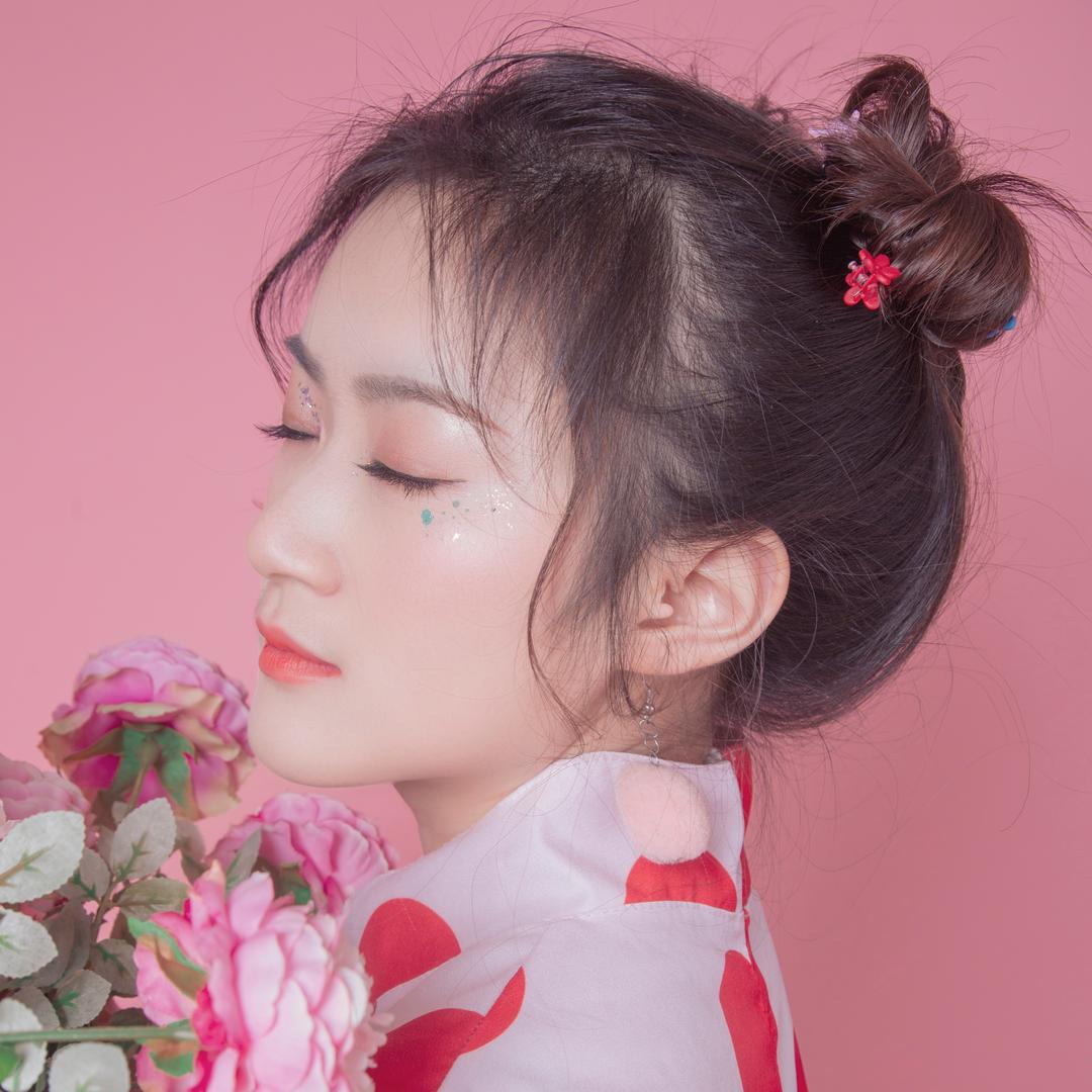 翠花儿  💐 -_-