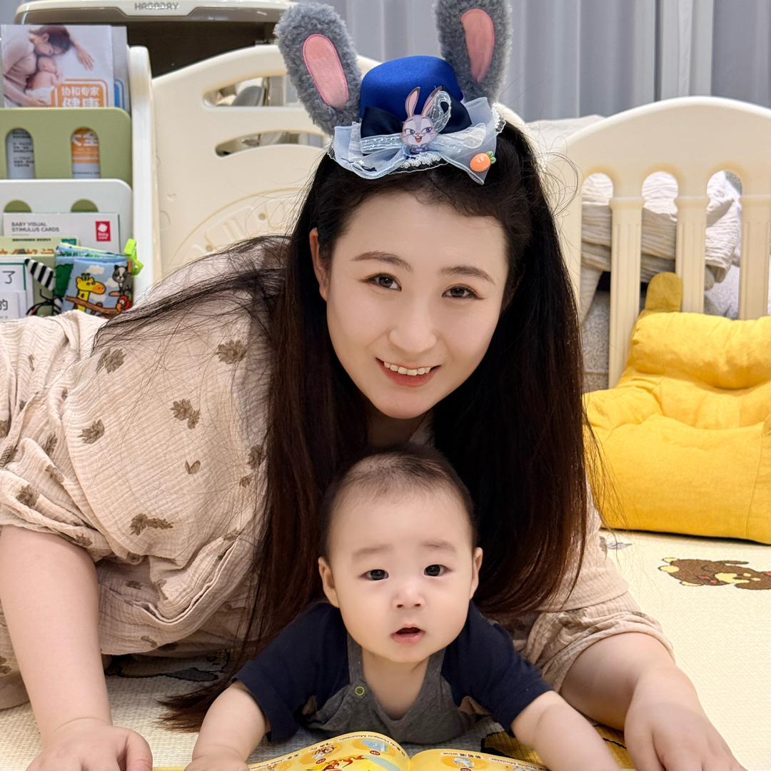 圆圆的满满(精致带娃)