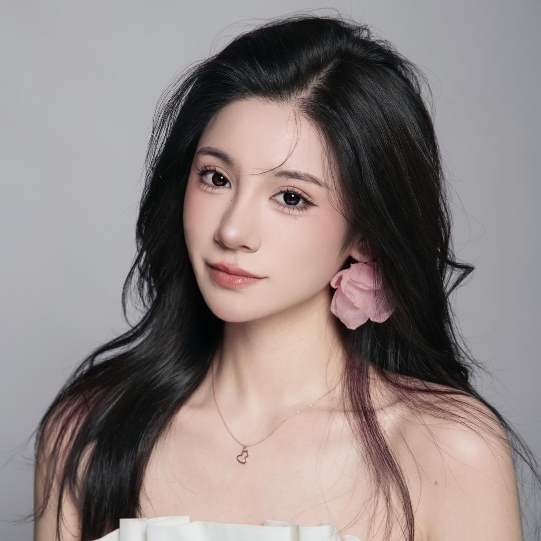 杨诗文