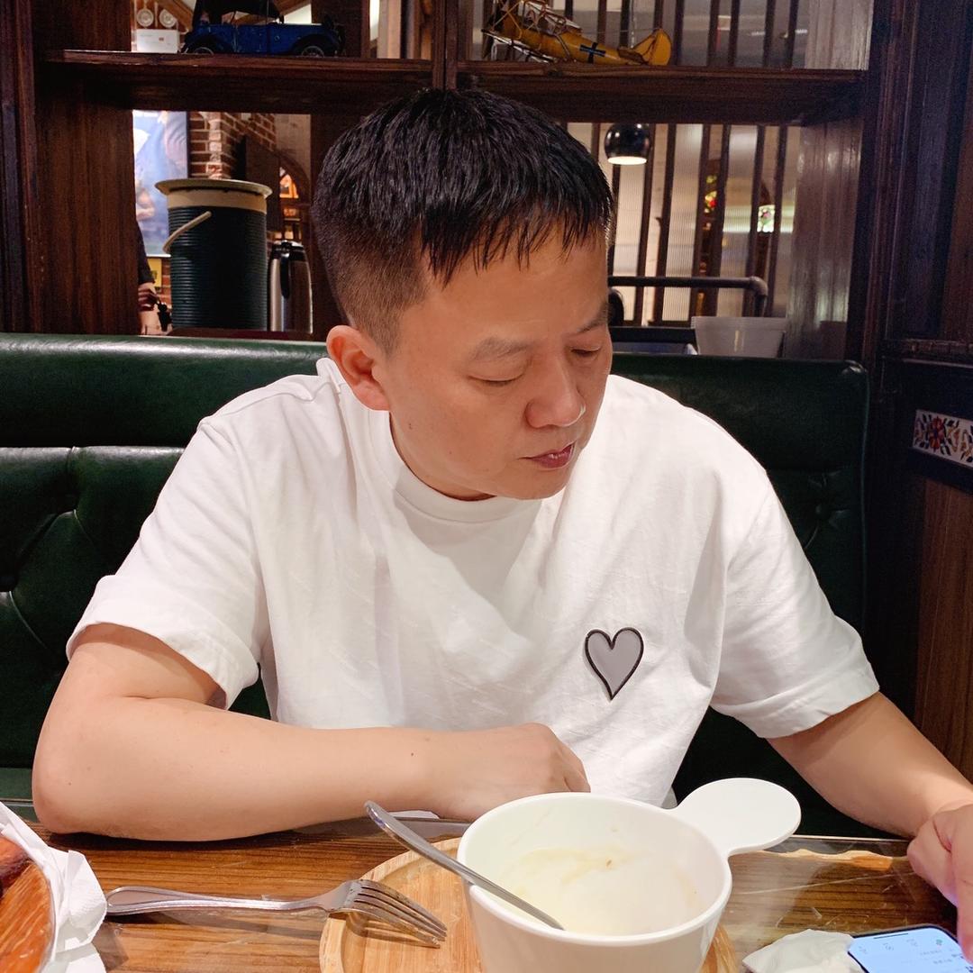 强哥的生活碎片