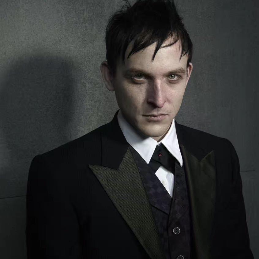 w 酒吧 订台 房（订台私信）