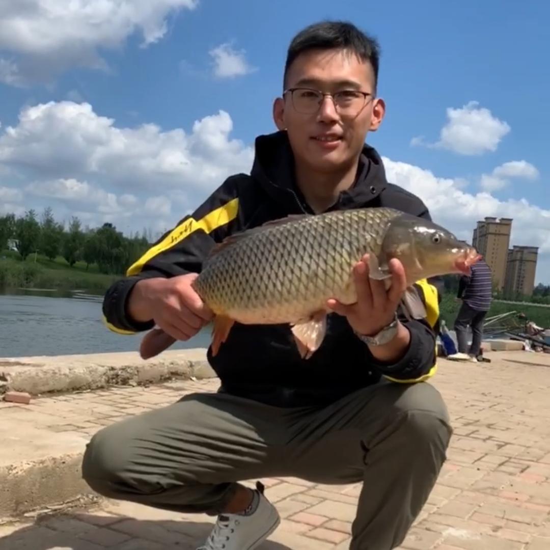崔总和他的猛鱼🦈