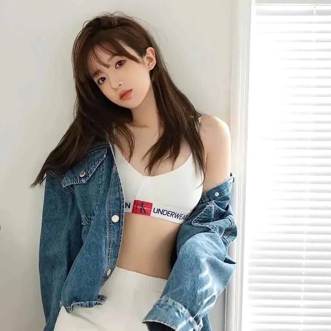 刘小妮(12.15 生日版🎂)