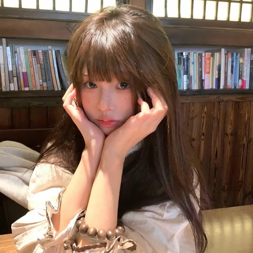 嘟嘟^