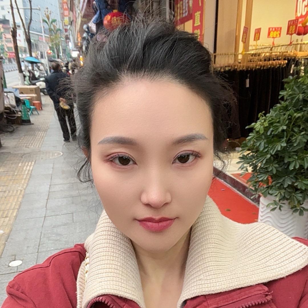 小鱼儿（小杨喻）