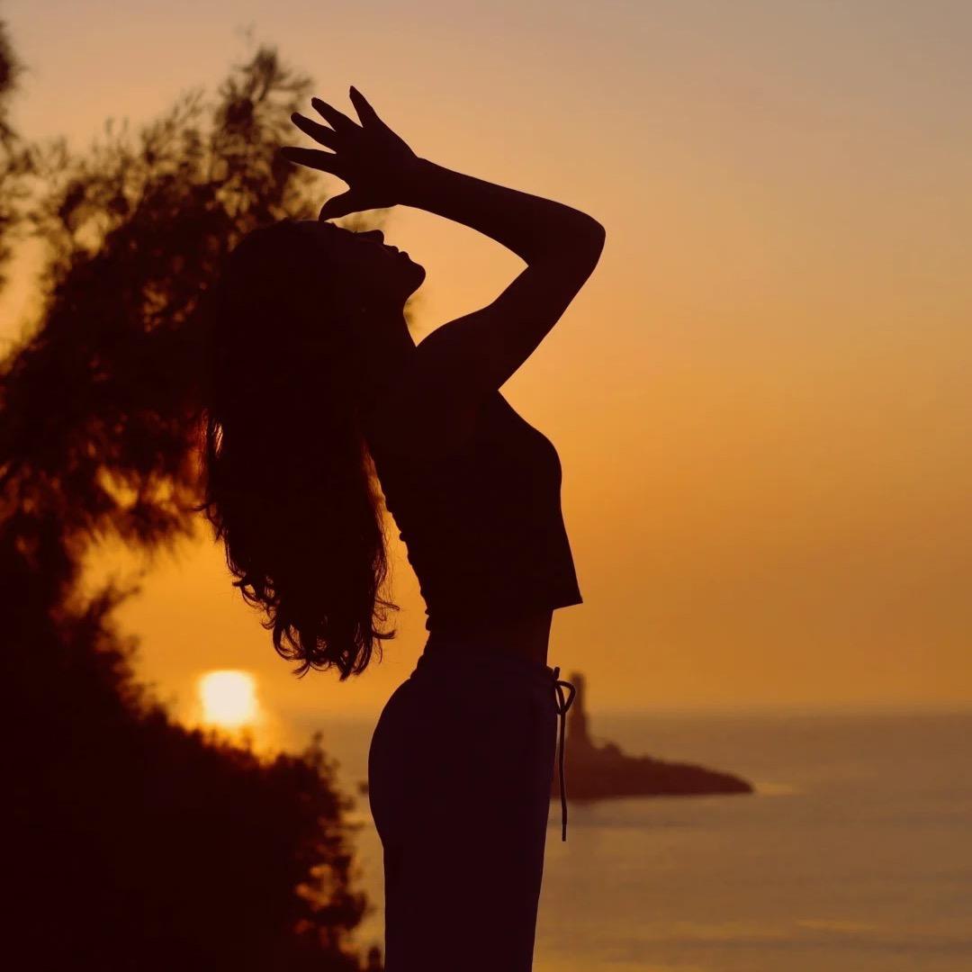 悠泉瑜伽-张娇老师