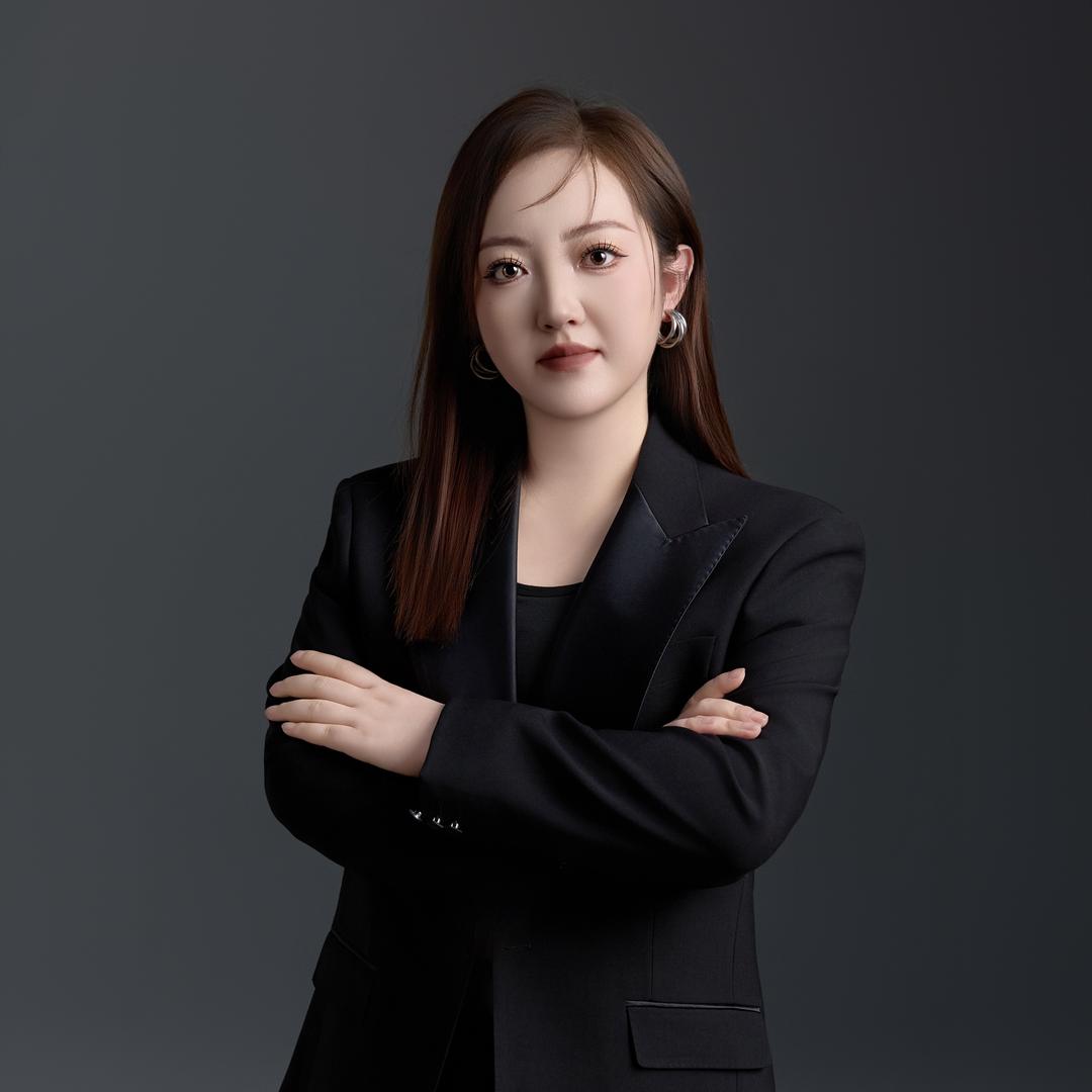 化妆师媛媛～华池思妍婚纱