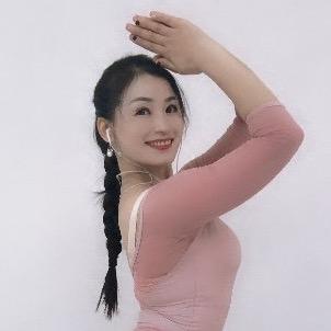 青青世界广场舞.