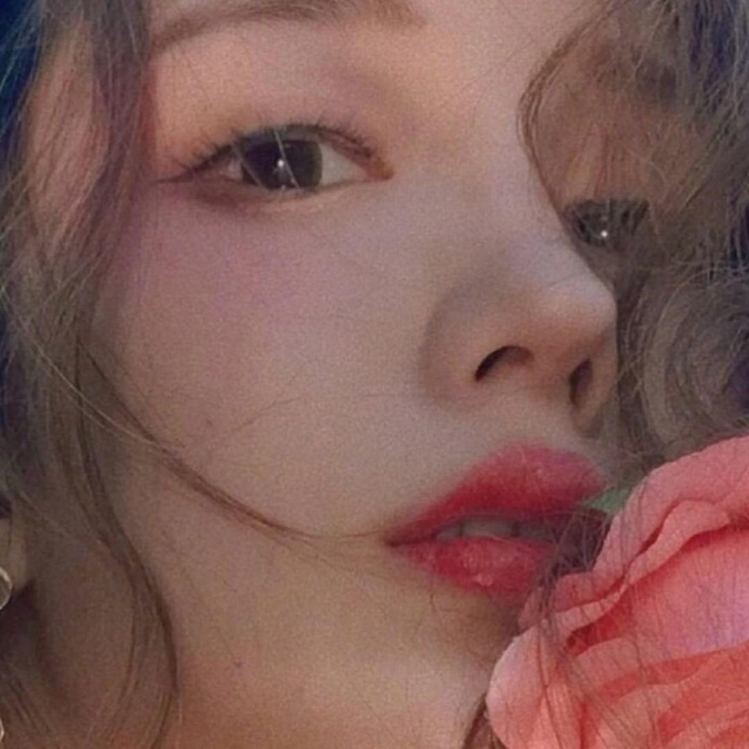 是小姐姐吖吖❤️