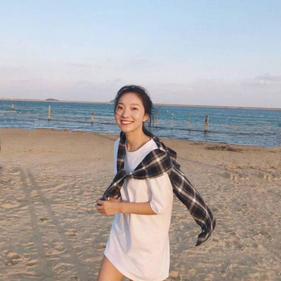 郭九九呢女装旗舰店