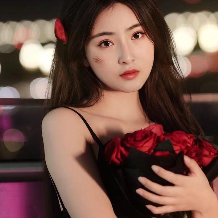 💋欣欣