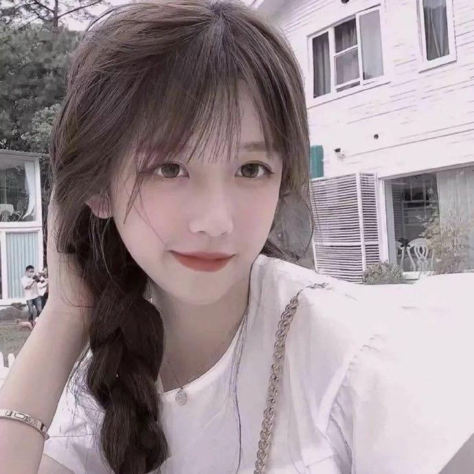 曼曼