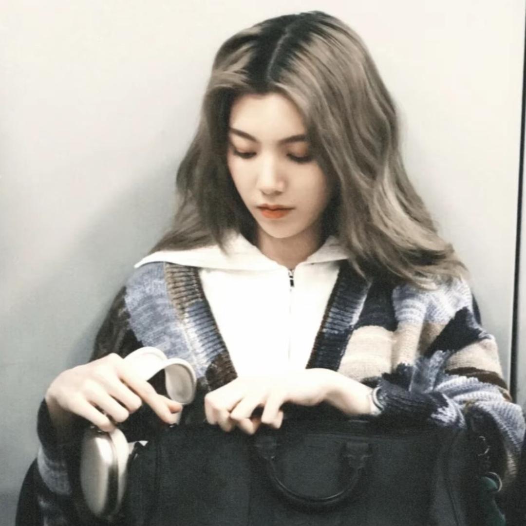 ㅤㅤㅤㅤㅤㅤㅤㅤ