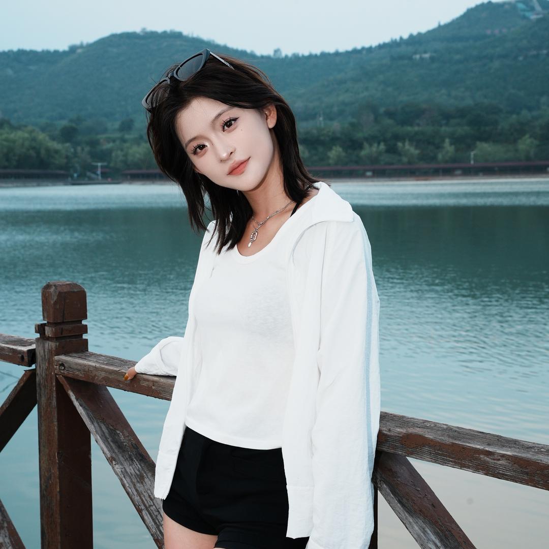 🌙悦己.五个毛