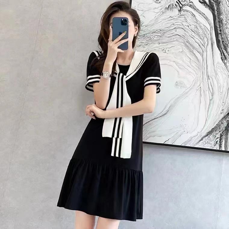 天津市宁河区港潮唯美服装店（个体工商户）