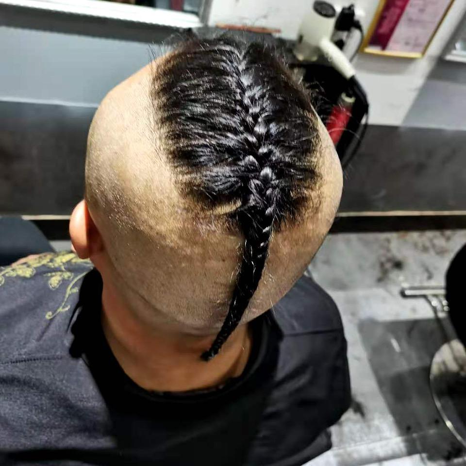 战狼图腾飞哥